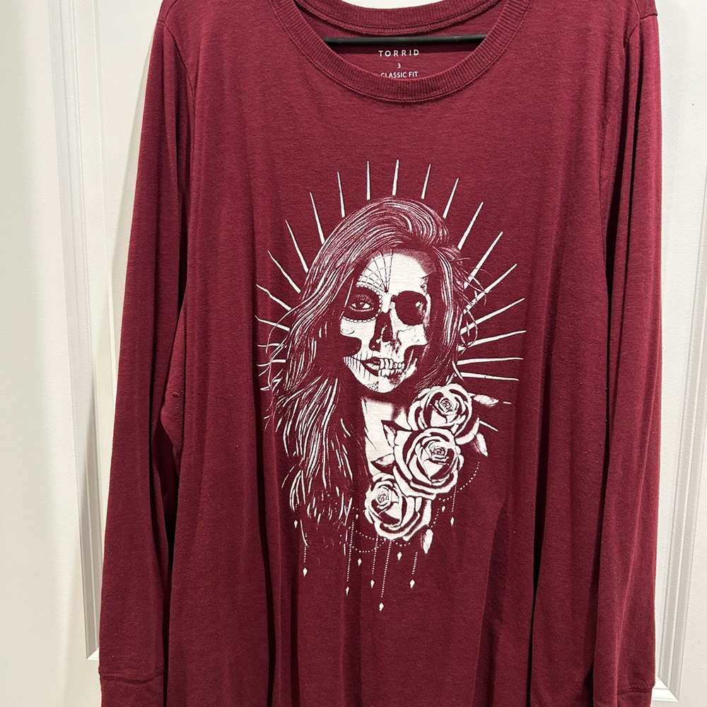 Torrid Maroon Skull and Roses Long Sleeve Tee